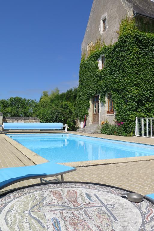 Bed and Breakfast Manoir De L'Abbaye Seuilly Zewnętrze zdjęcie